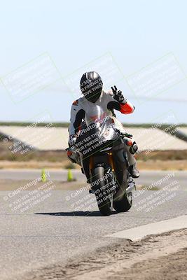 media/Aug-03-2025-TrackDaz (Sun) [[bf4a71acf9]]/A Group/12pm (Wheelie Bump)/